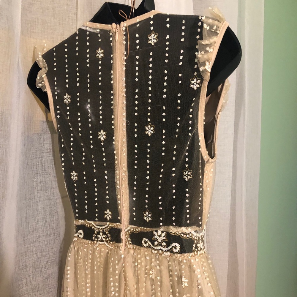 wedding/prom gown. Used once. Great condition. - Picture 2 of 4